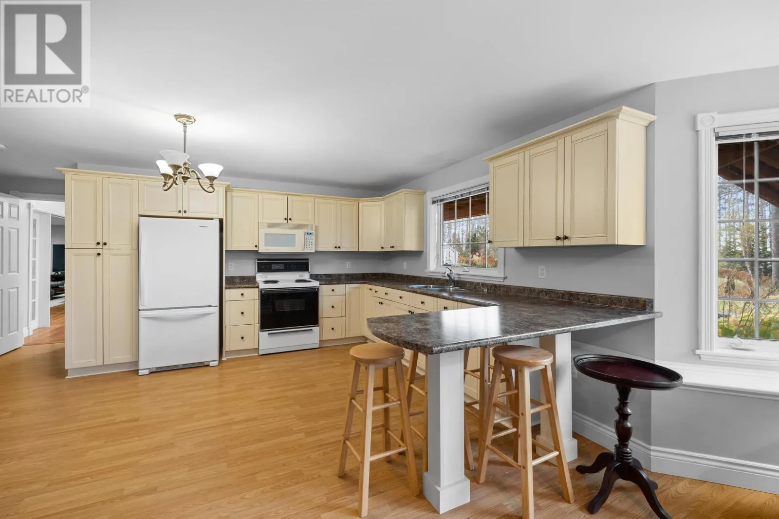 77 Waterview Drive