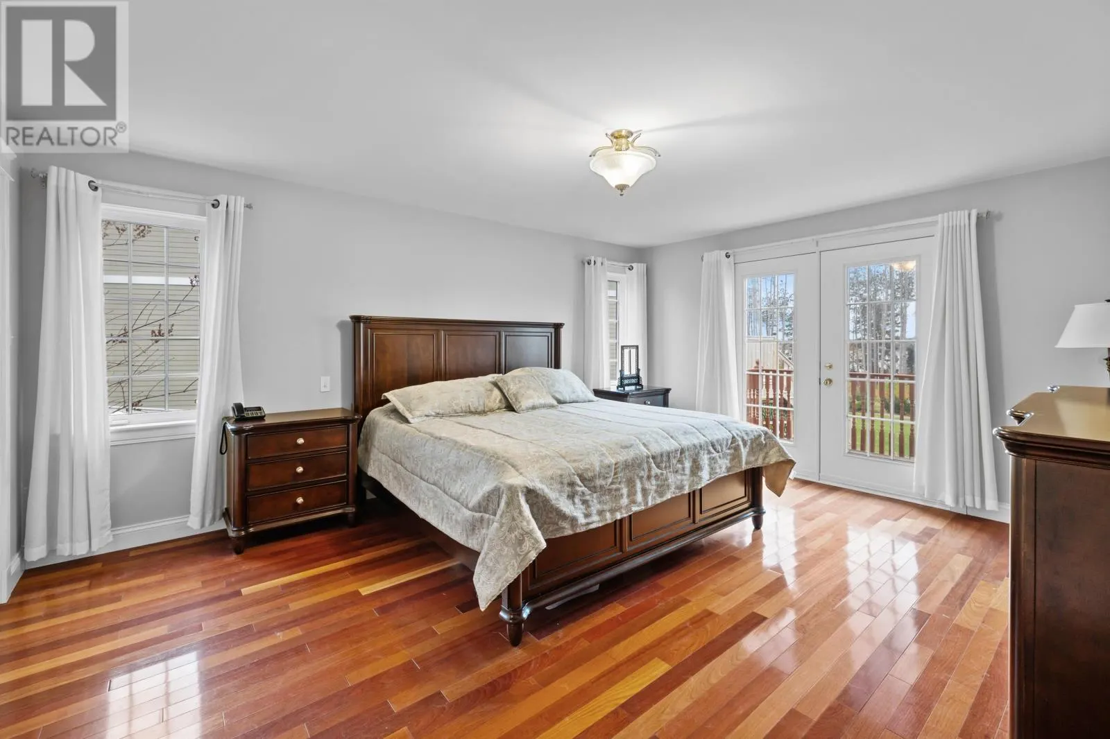 77 Waterview Drive