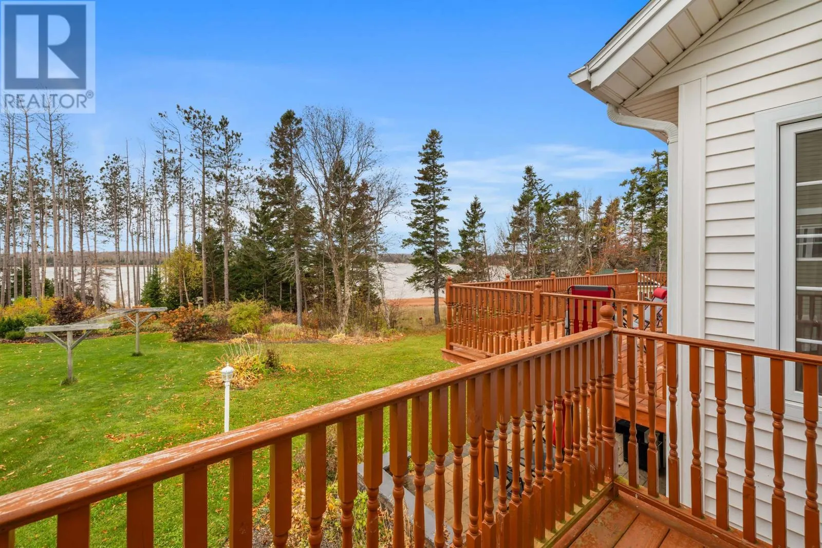 77 Waterview Drive
