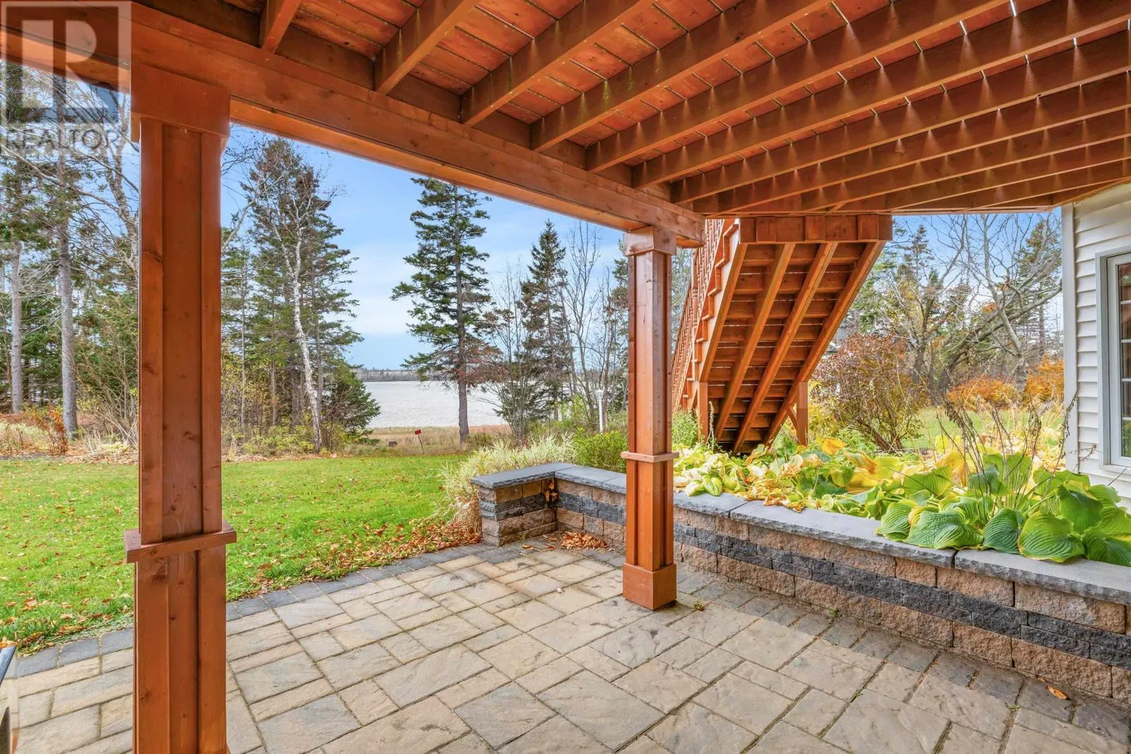 77 Waterview Drive
