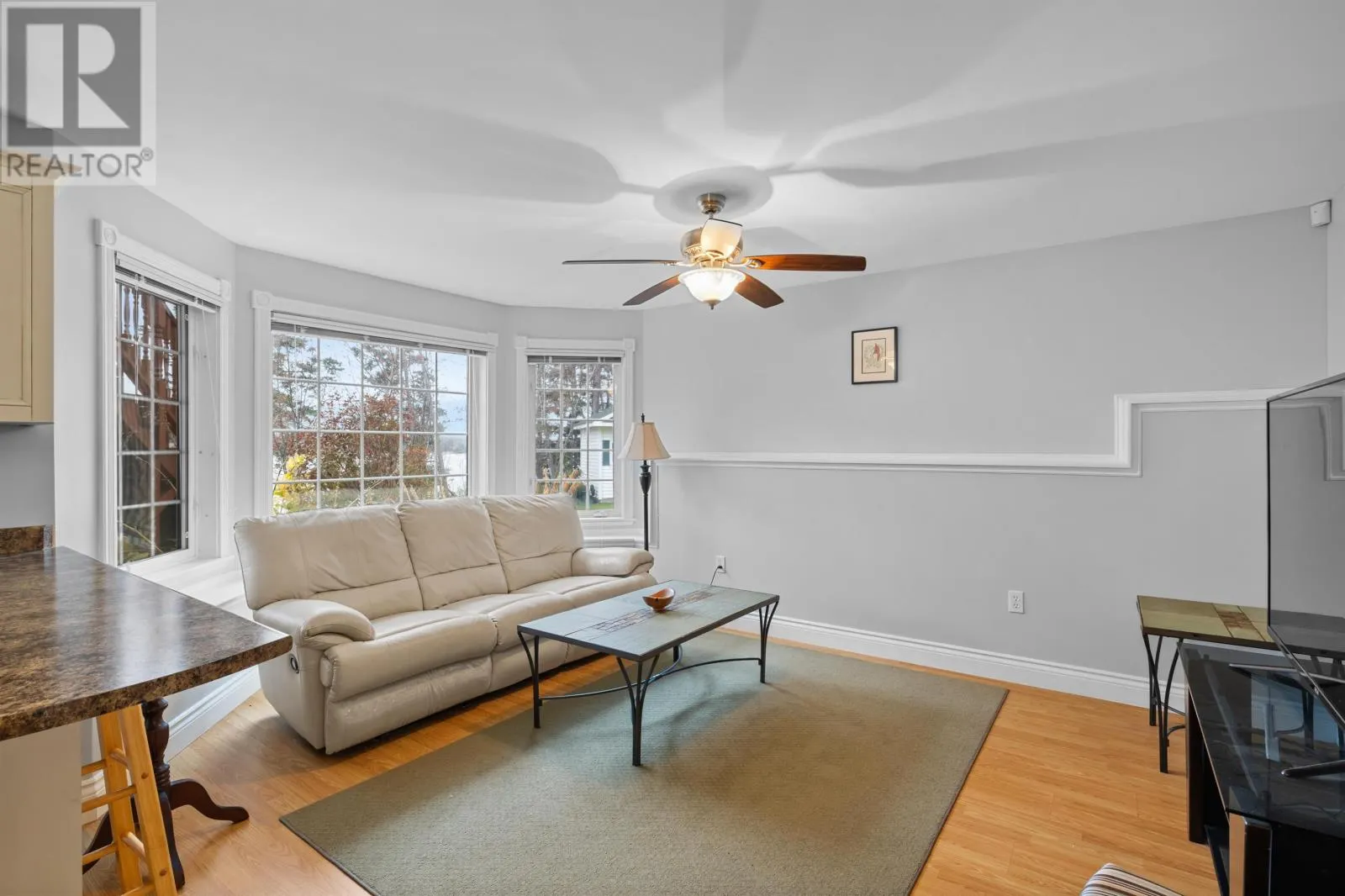 77 Waterview Drive