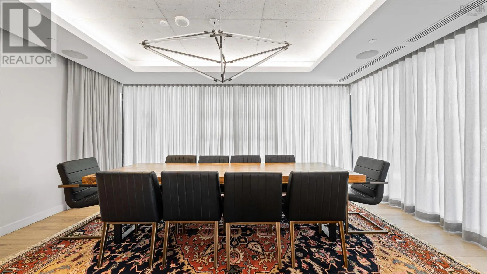 1650 1103 Granville Street
