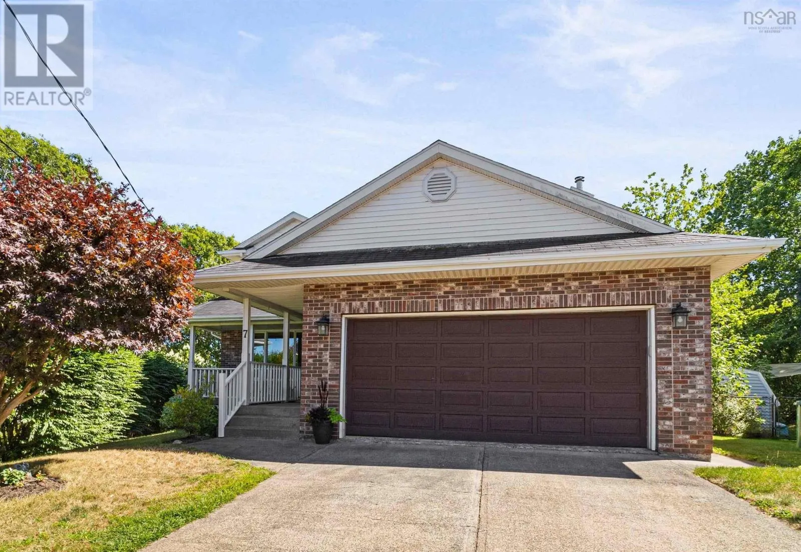 7 Empress Court