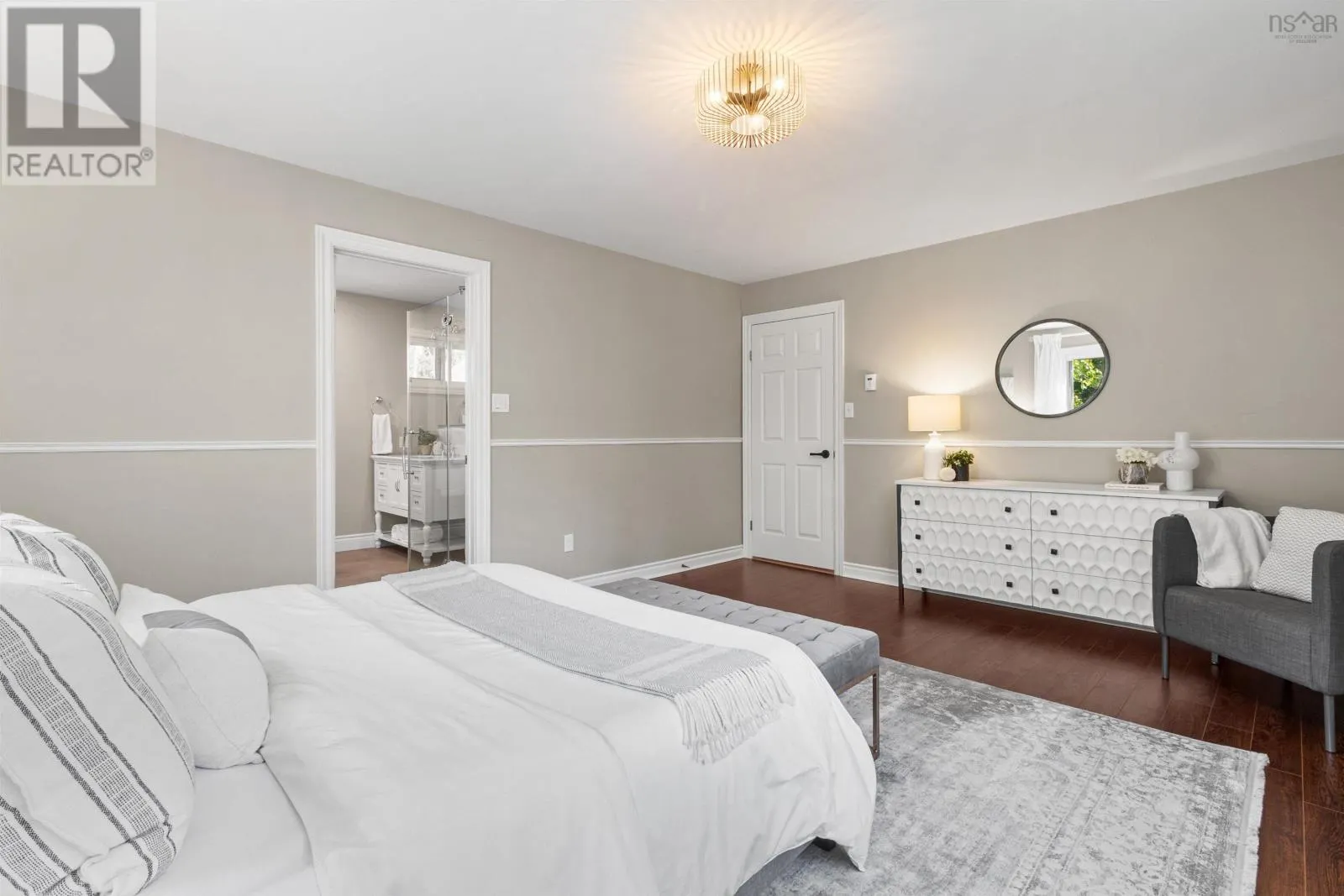 7 Empress Court