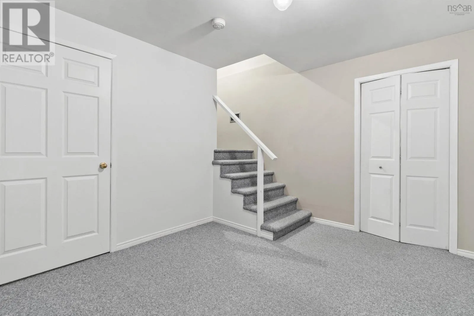 7 Empress Court