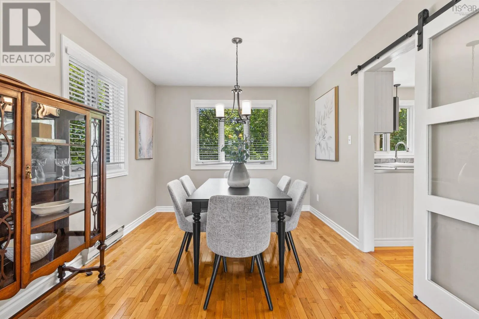 7 Empress Court