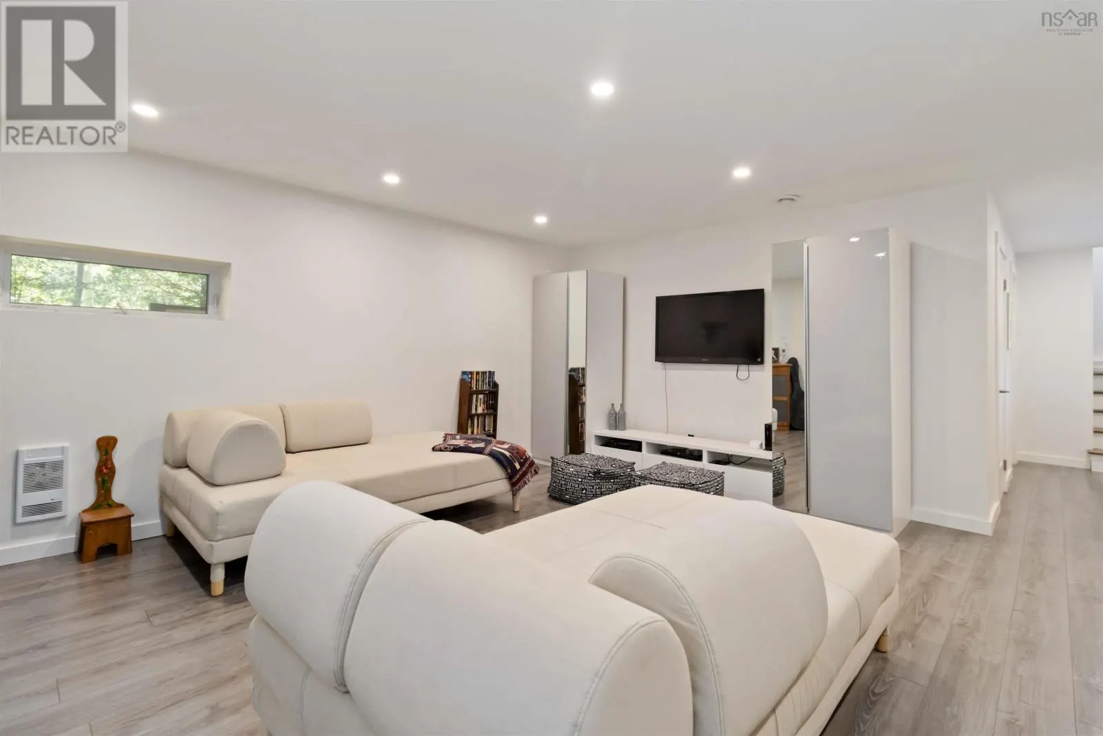 10 Silver Rock Road