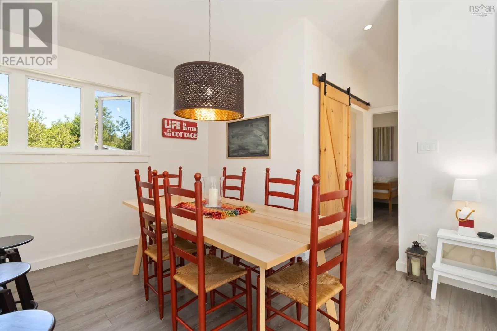 10 Silver Rock Road