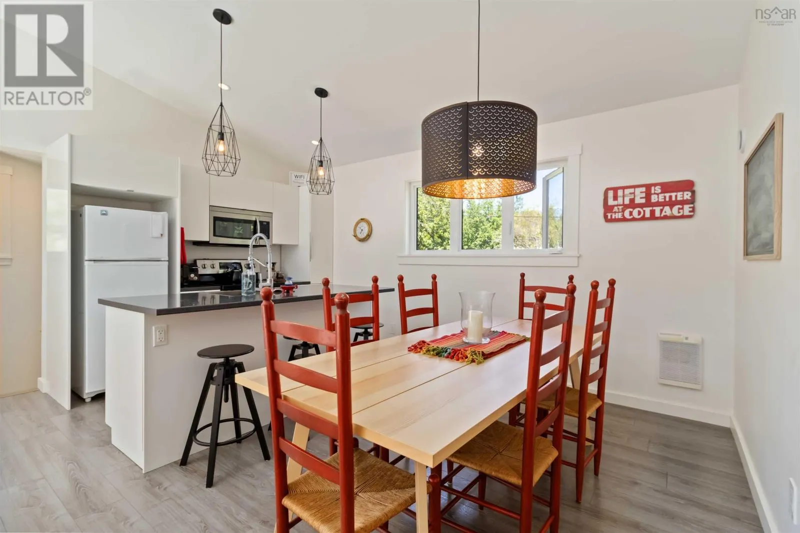 10 Silver Rock Road