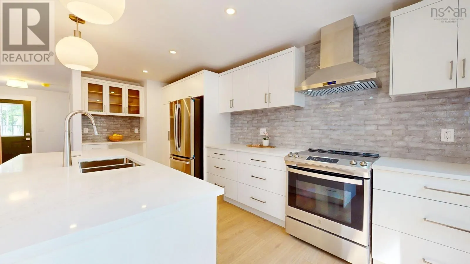 868 Newtonville Road