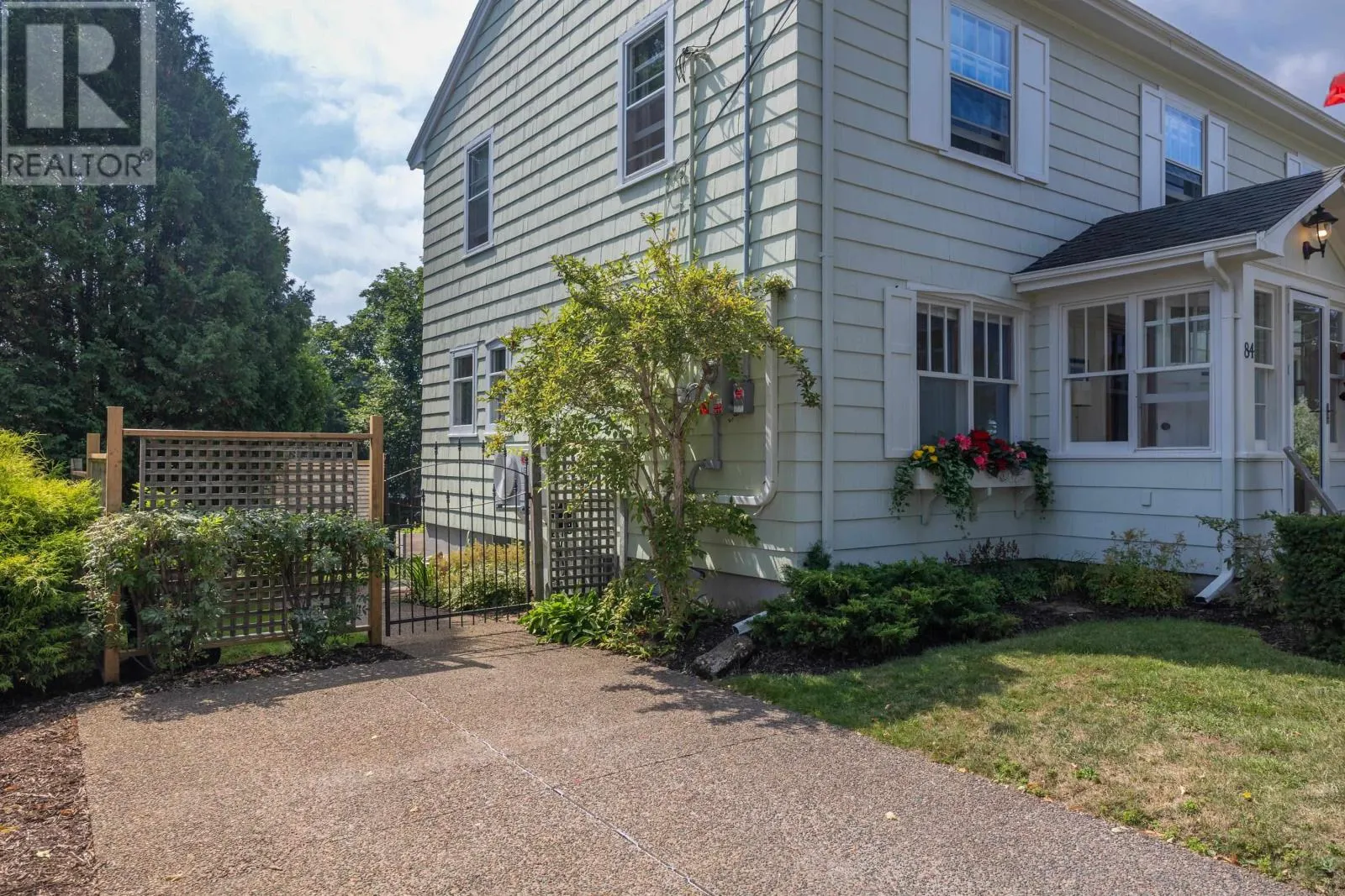 84 McGill Avenue