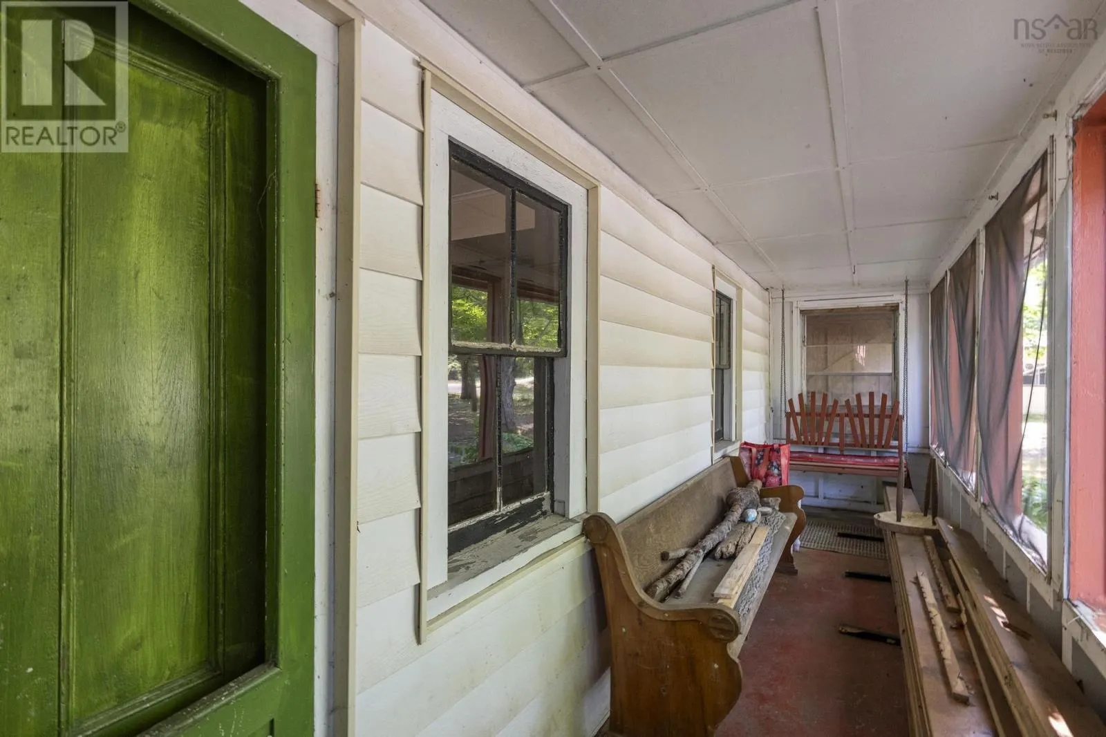 213 Clementsport Road