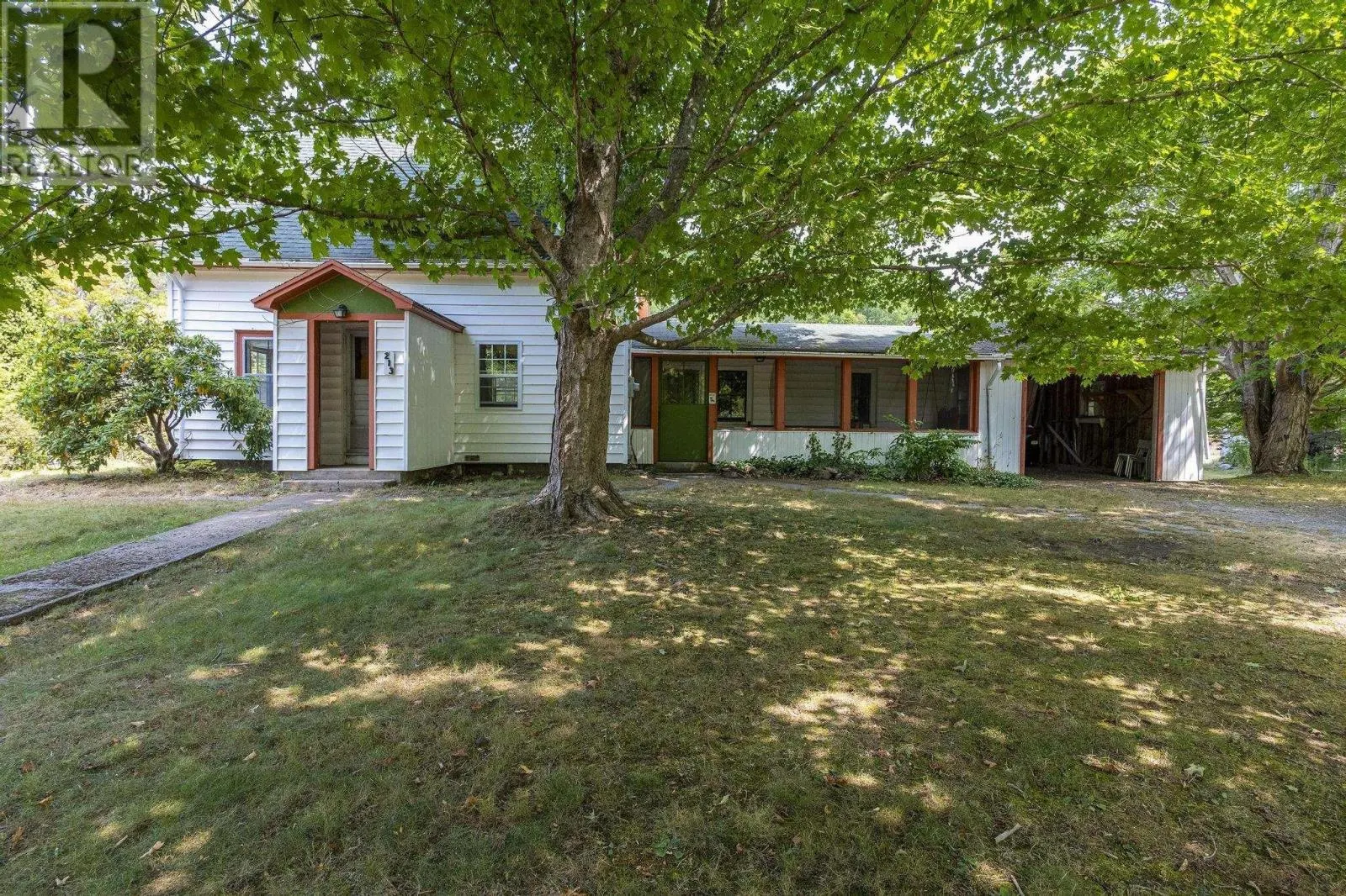 213 Clementsport Road