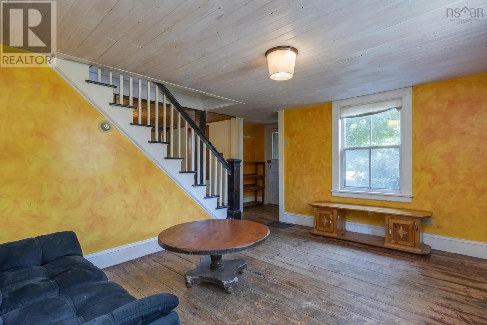213 Clementsport Road