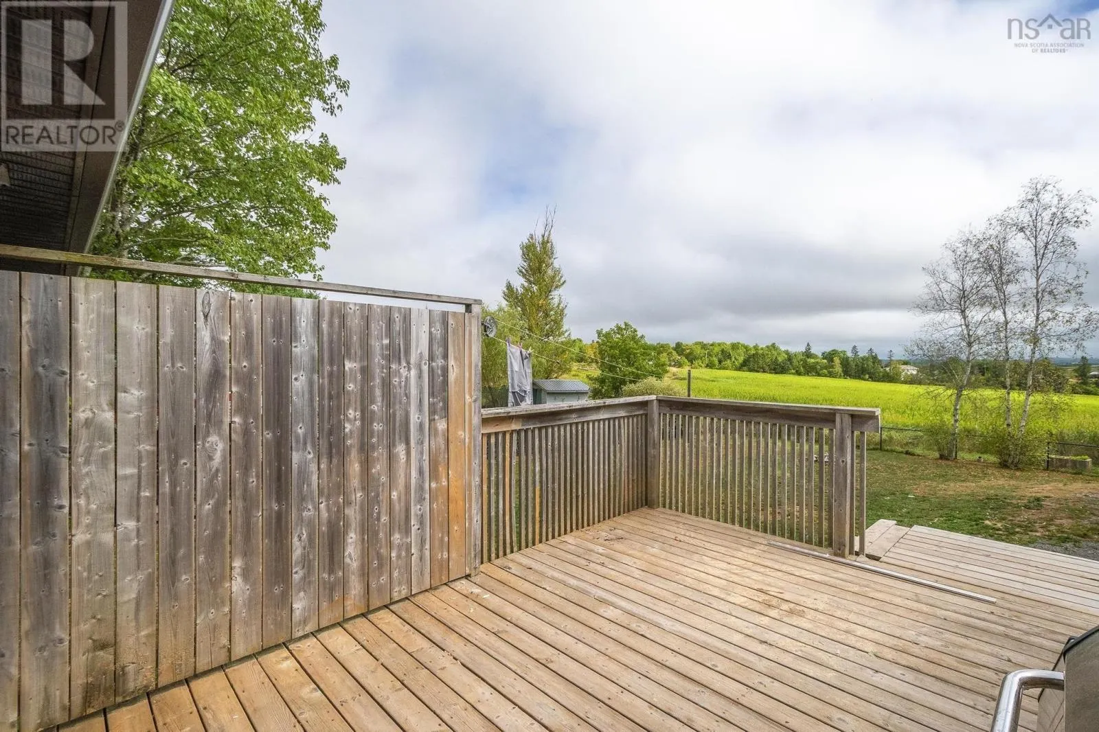 16 Ridgeview Street