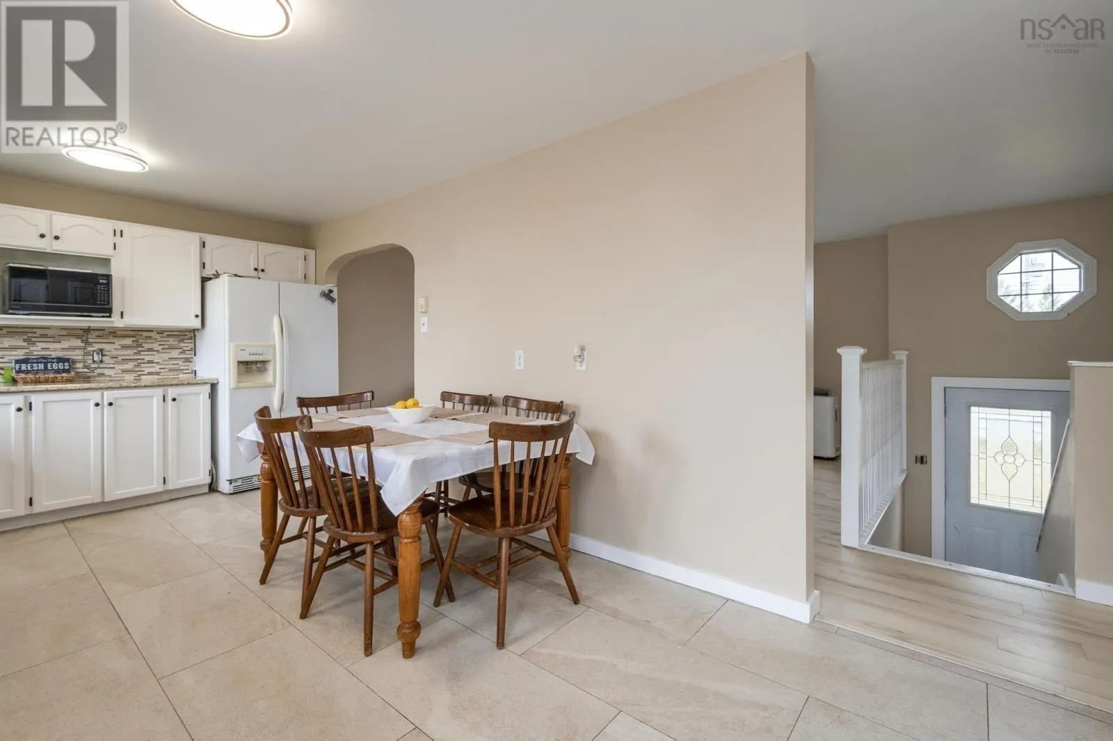 16 Ridgeview Street