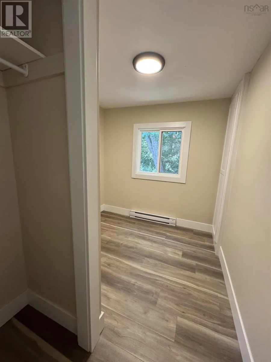 24 Frontier Drive