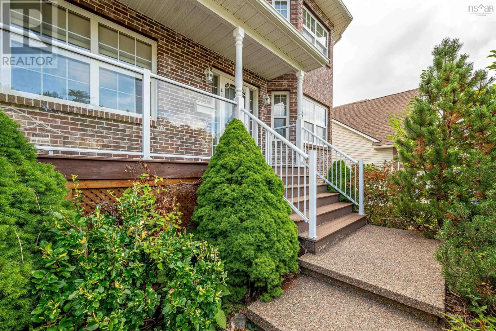 98 Castlepark Grove