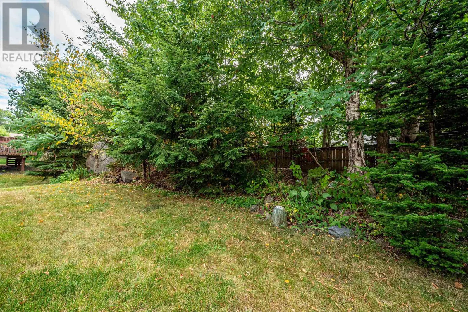 98 Castlepark Grove