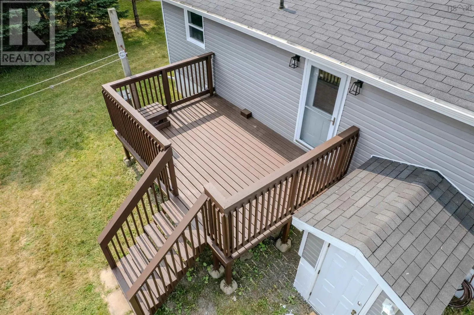 17 Hillcrest Drive