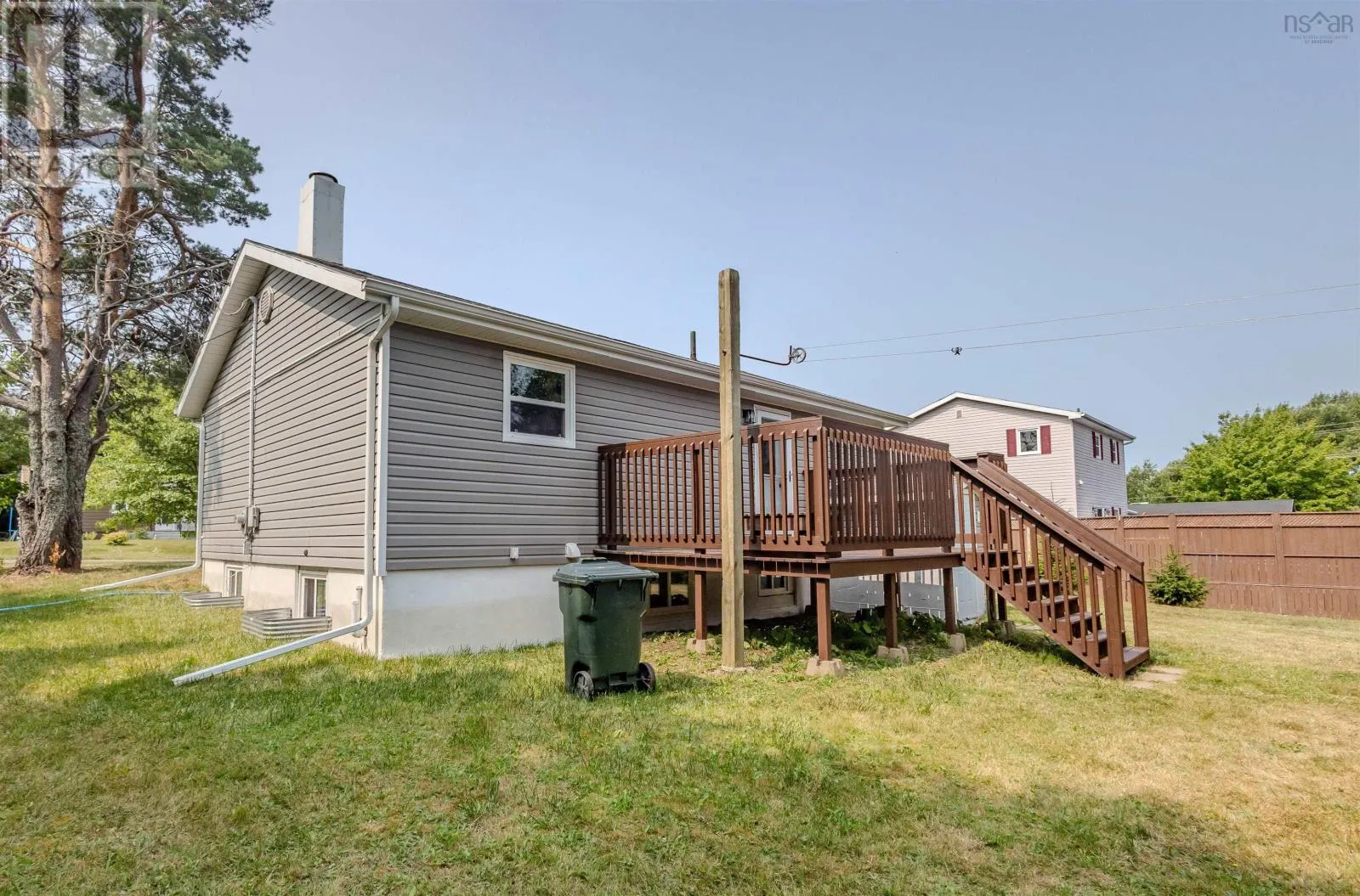 17 Hillcrest Drive