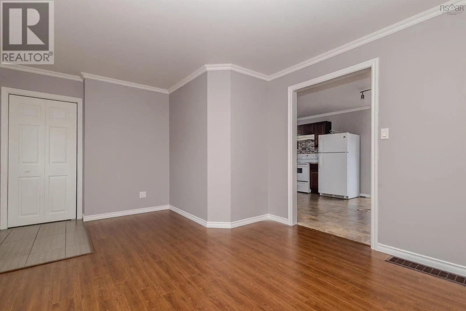 17 Hillcrest Drive