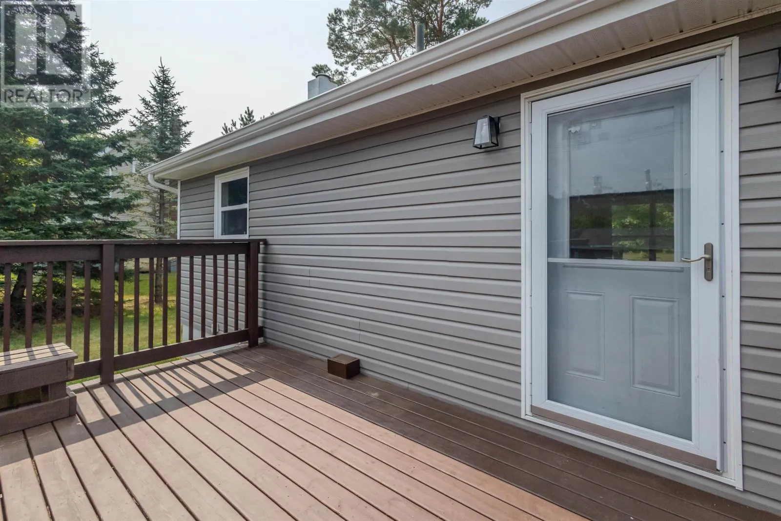17 Hillcrest Drive