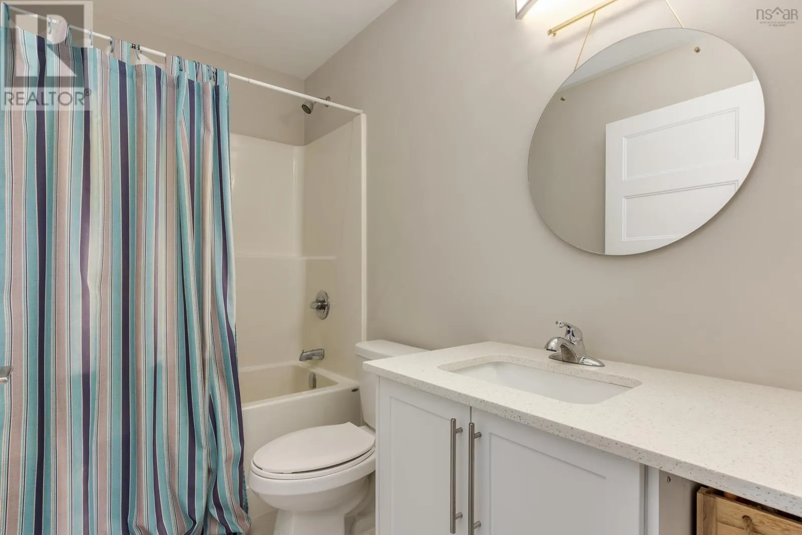 17 Boyne Court