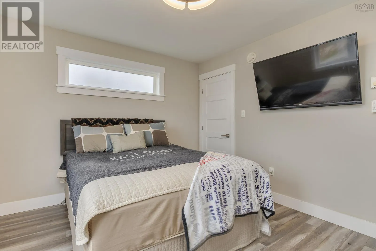 17 Boyne Court