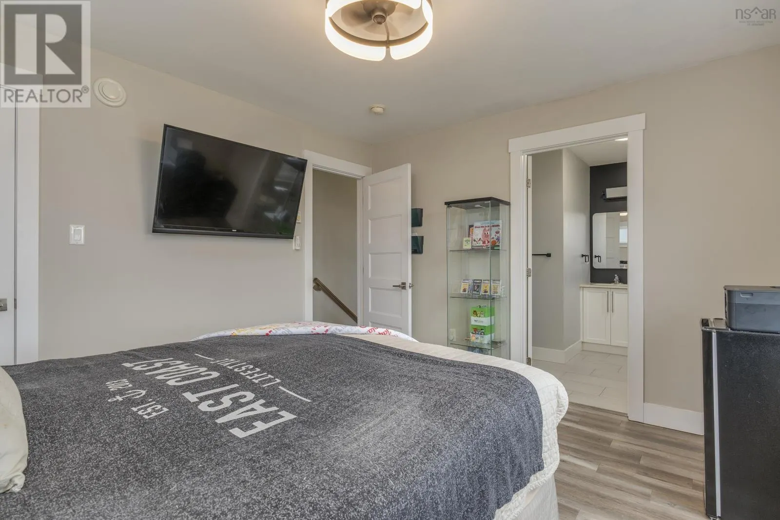 17 Boyne Court