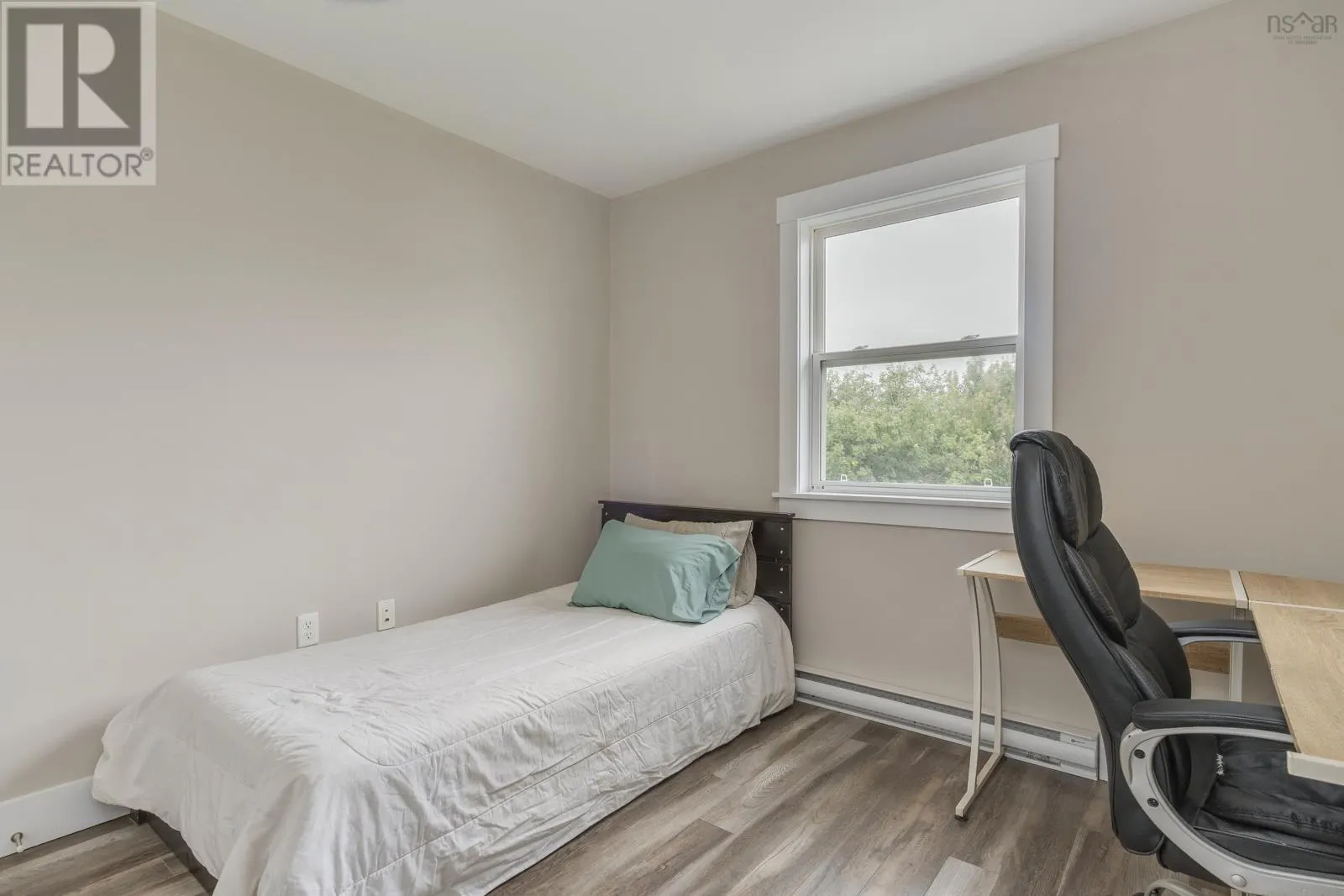 17 Boyne Court