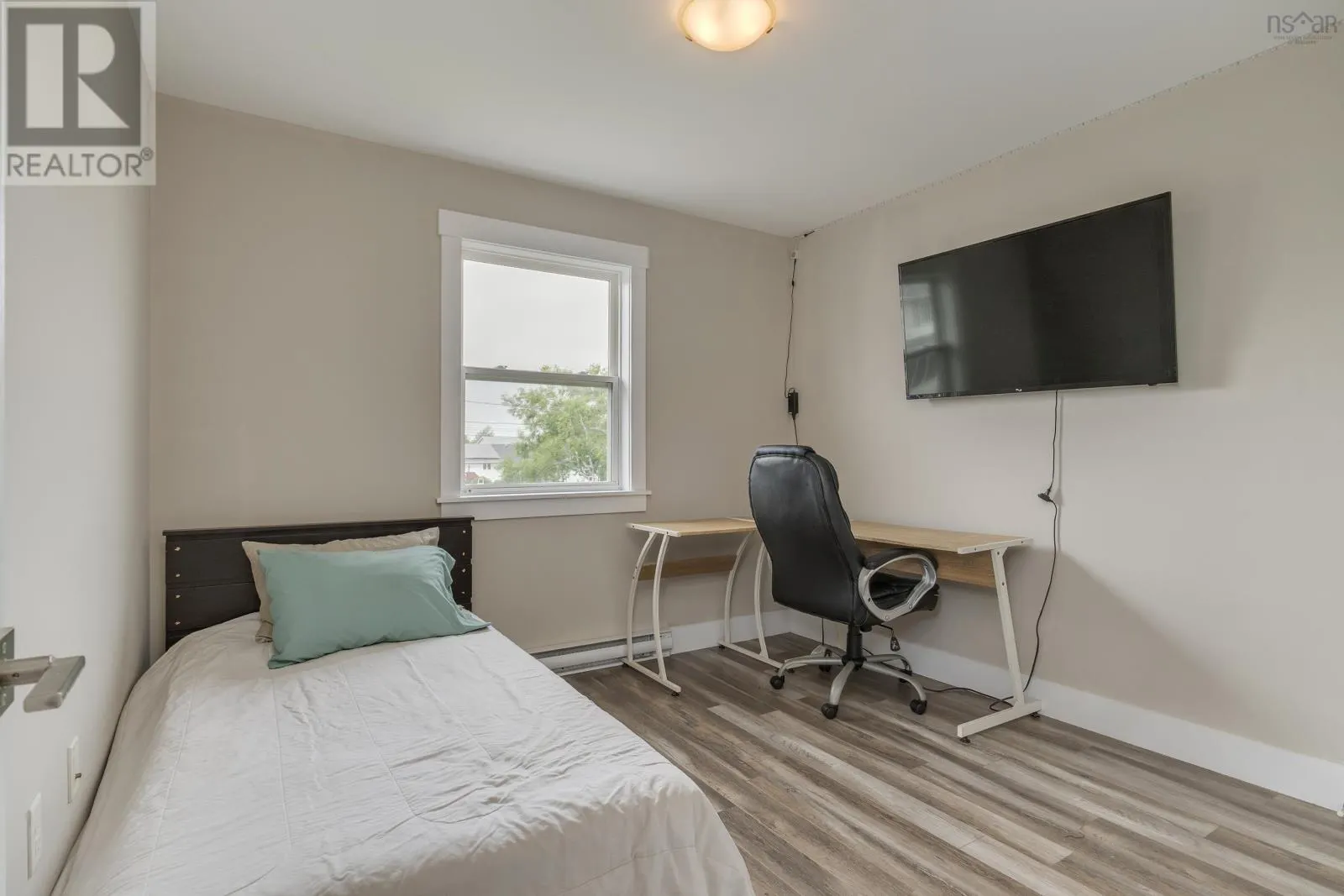 17 Boyne Court