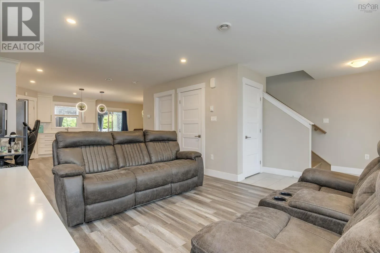 17 Boyne Court