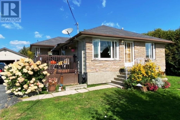 1716 Pioneer Road, Sudbury