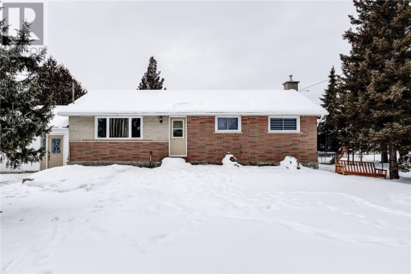 4717 Jacqueline Street, Hanmer