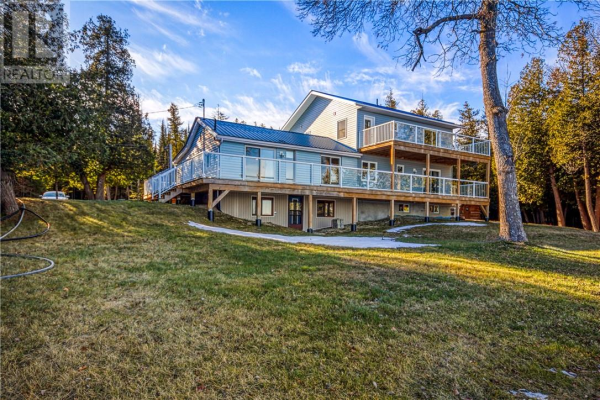 2615C Bay Estates Road, Manitoulin Island
