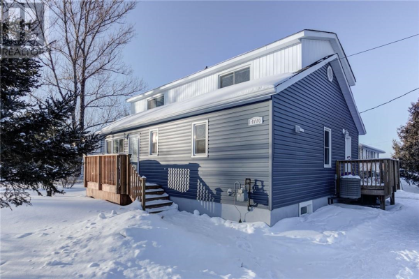 4770 Hwy 69 N, Val Therese