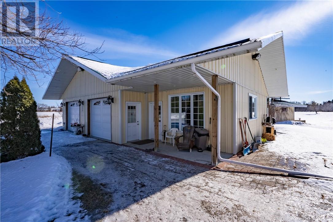 Listing 2100223 - Large Photo # 14