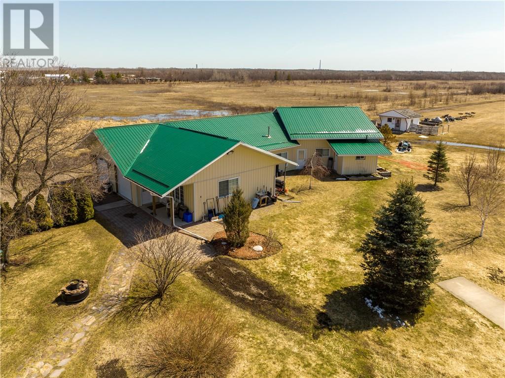 Listing 2100223 - Large Photo # 7