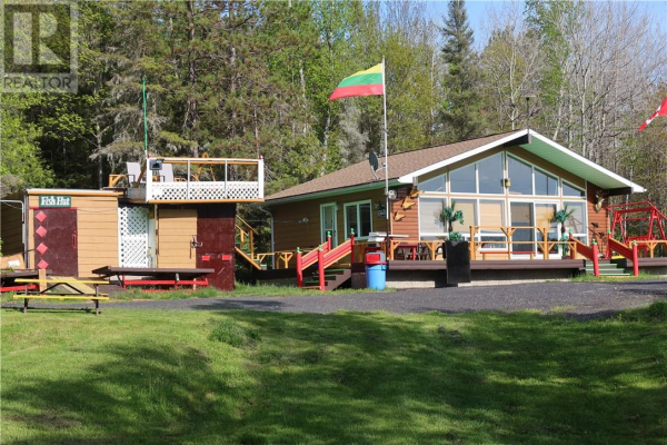 960 Grassy Lake Road, Whitefish
