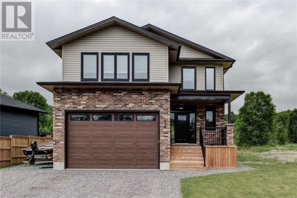54 Herman Mayer Drive, Lively