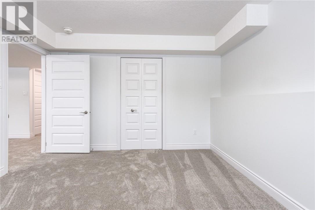 Listing 2105109 - Large Photo # 19
