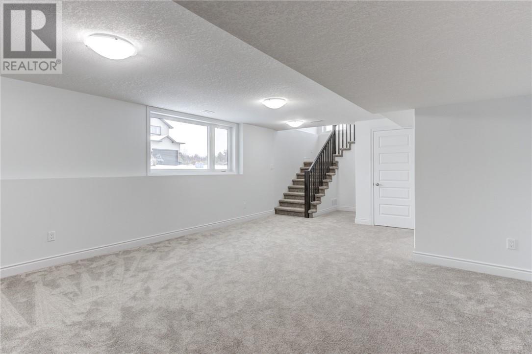 Listing 2105109 - Large Photo # 20