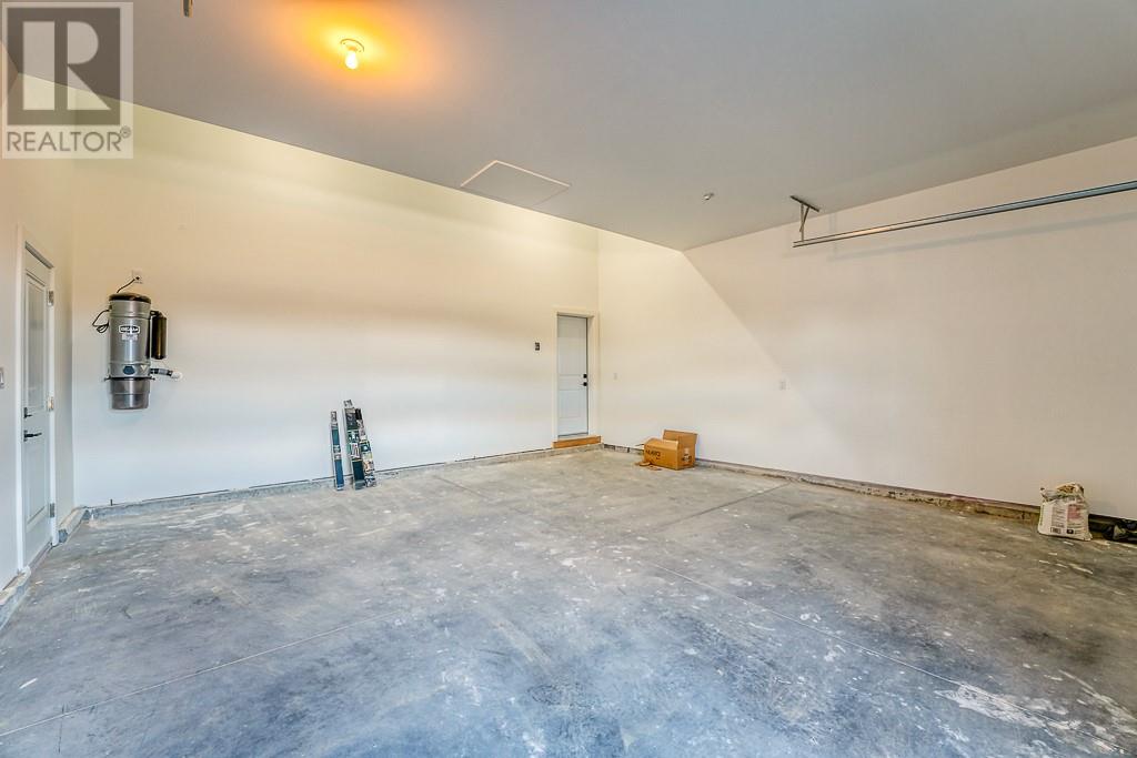 Listing 2105422 - Large Photo # 11