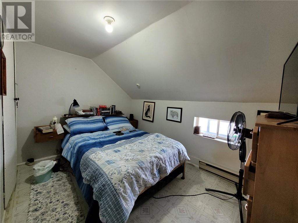 Listing 2106778 - Large Photo # 32