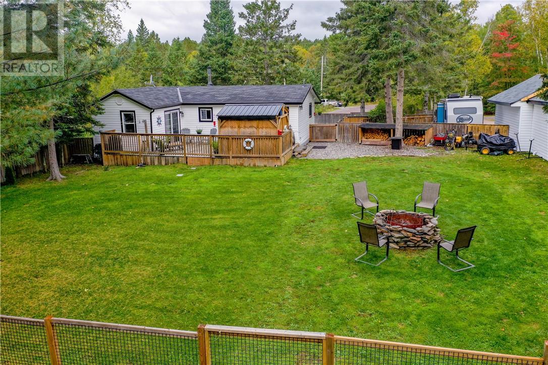 Listing 2108260 - Large Photo # 23