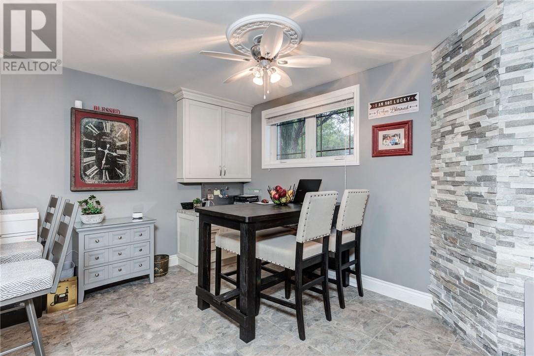 25 Plumtree Crescent