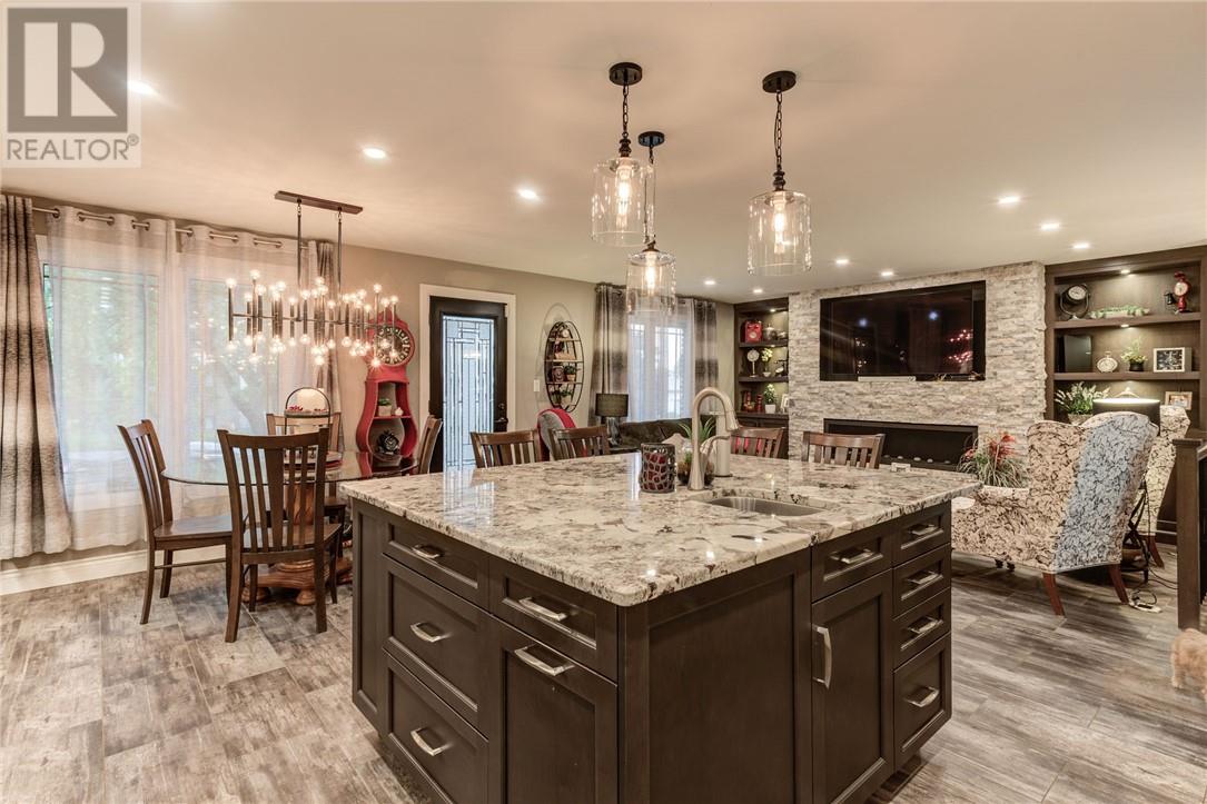 25 Plumtree Crescent