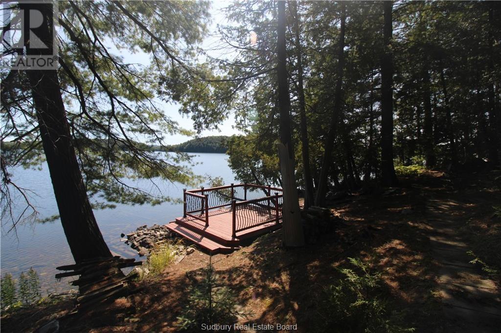 Listing 2109102 - Large Photo # 14