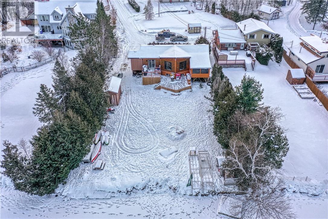 1022 South Lane Road